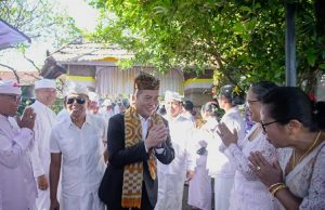 Hadiri Upacara Rsi Yadnya Padiksan, Begini Kata Gubernur NTB